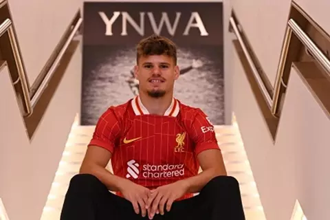 كيركيز بعد انضمامه إلى ليفربول: محمد صلاح لاعب عبقري